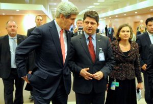 Ce au discutat Titus Corlăţean şi John Kerry despre Republica Moldova