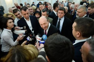 Suspectul Traian Băsescu, urmărit penal pentru şantaj